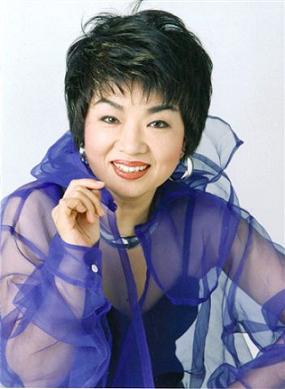 宇野ゆう子.jpg