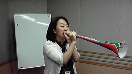 ブブゼらを吹くりょうかいさん.jpg