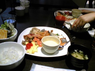 071123品プリ朝ご飯.jpg